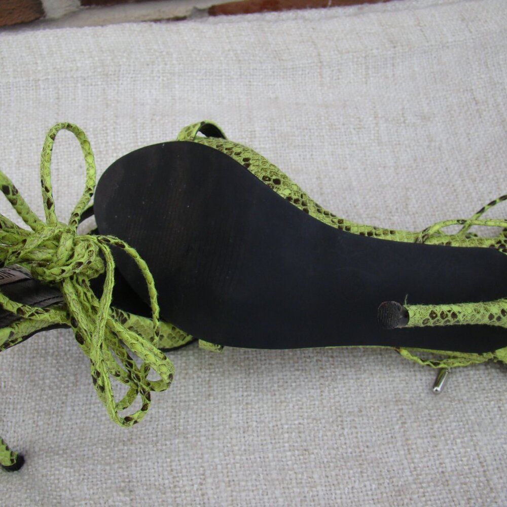 Cape Robbin Invade neon green snake wrap around peep toe high heels, S 8 - Picture 7 of 9